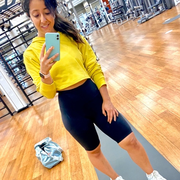 Lululemon all yours cropped hoodie sz 4 soleil - Picture 7 of 7